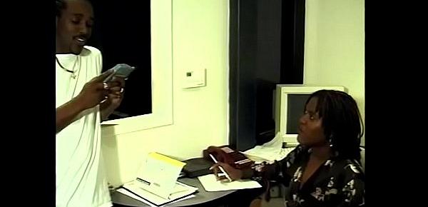 Black couple takes a break for hardcore fucking in the office